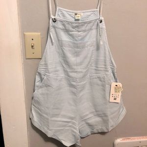 Billabong overalls in Light Chambray size XS
